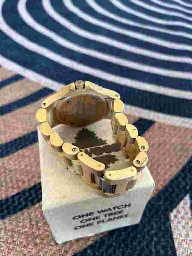 WeWood Beige Men's Date Watch Wristwatch (2015) in Box - No paperwork