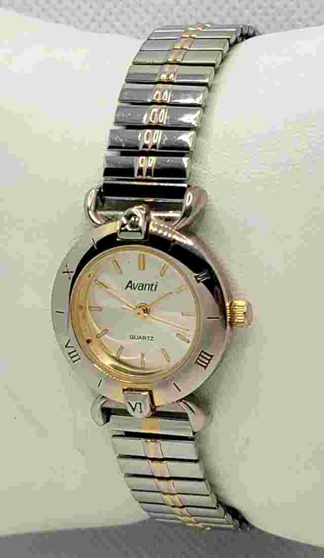 Ladies Avanti Round Silver Gold Tone Flex Band Analog Watch F8