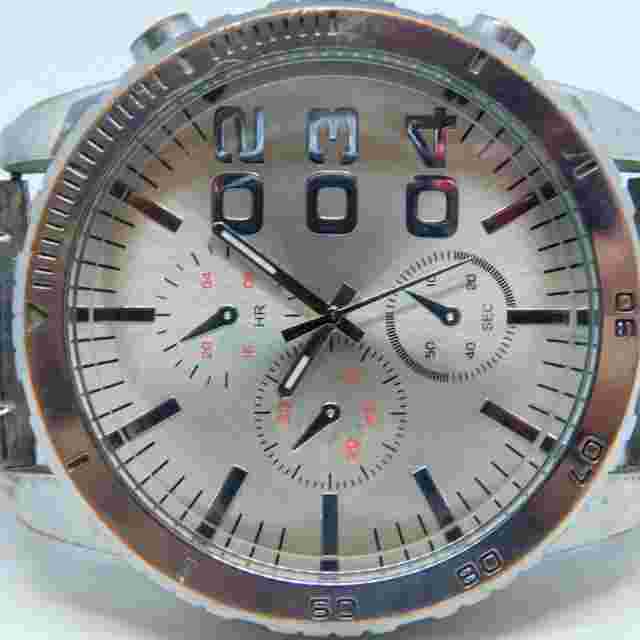 Massive Heavy American Exchange 7556 Quartz Men's Fashion Watch Sz. 8 1/4"