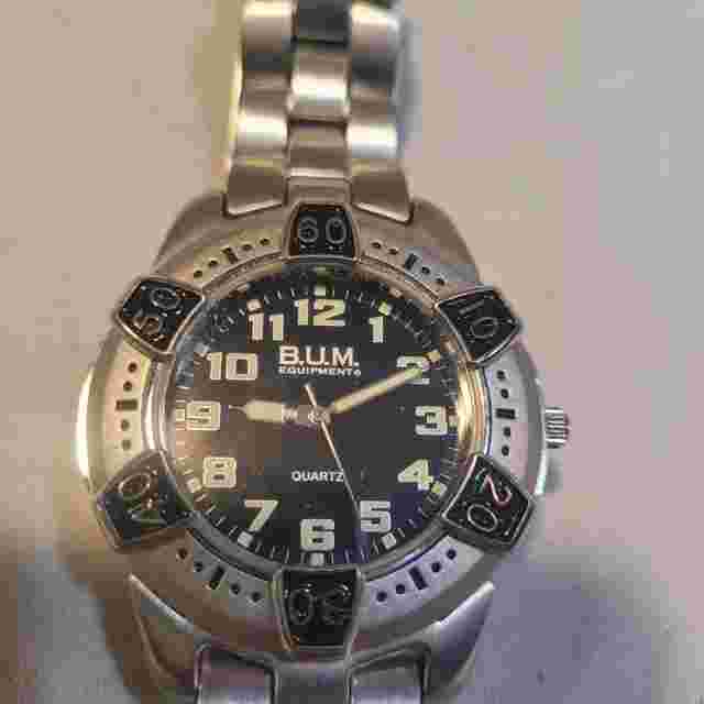 Vtg B.U.M. Equipment Watch Silver Tone Stainless Movable Dial Glow New Battery