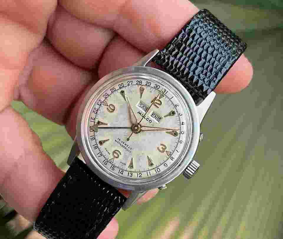 MULCO TRIPLE CALENDAR  MANUAL VINTAGE 1950 WRIST WATCH FOR MEN