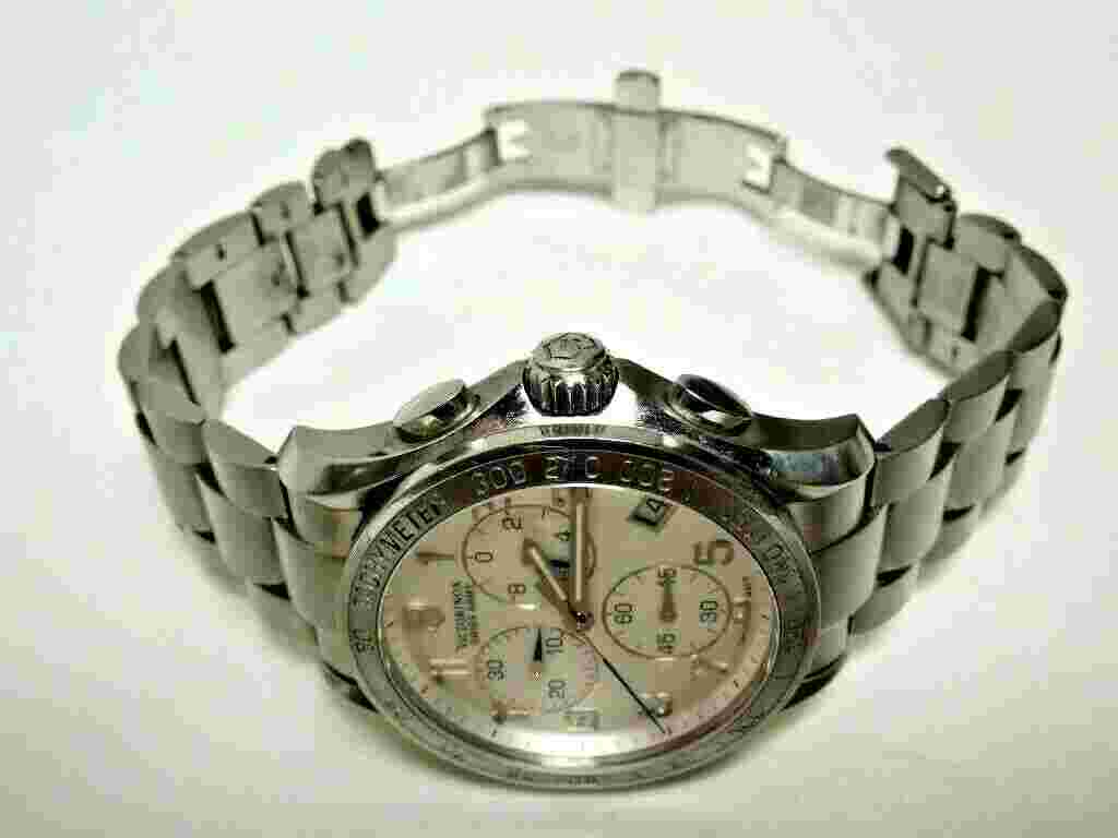 Swiss Army Victorinox Tachymeter bezel Watch 241315