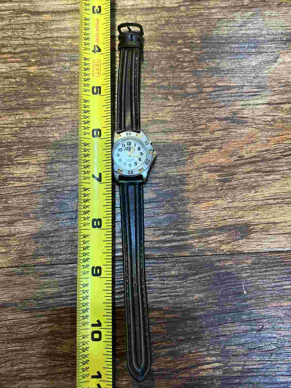 Watch-It Quartz Moon Phase Moon & Star Japan Watch