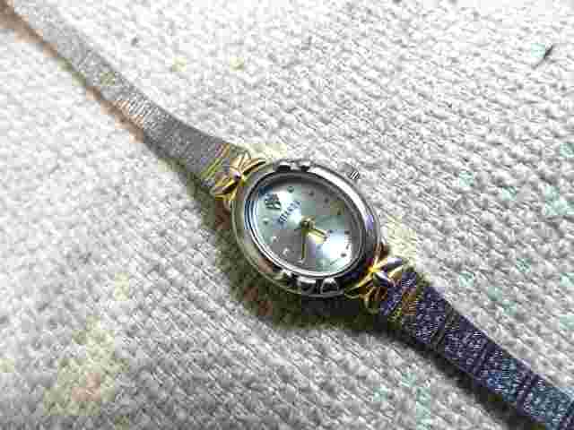 Gitano Ladies Quartz Watch Silver tone : AS IS-Needs battery-1 rhinestone on #12