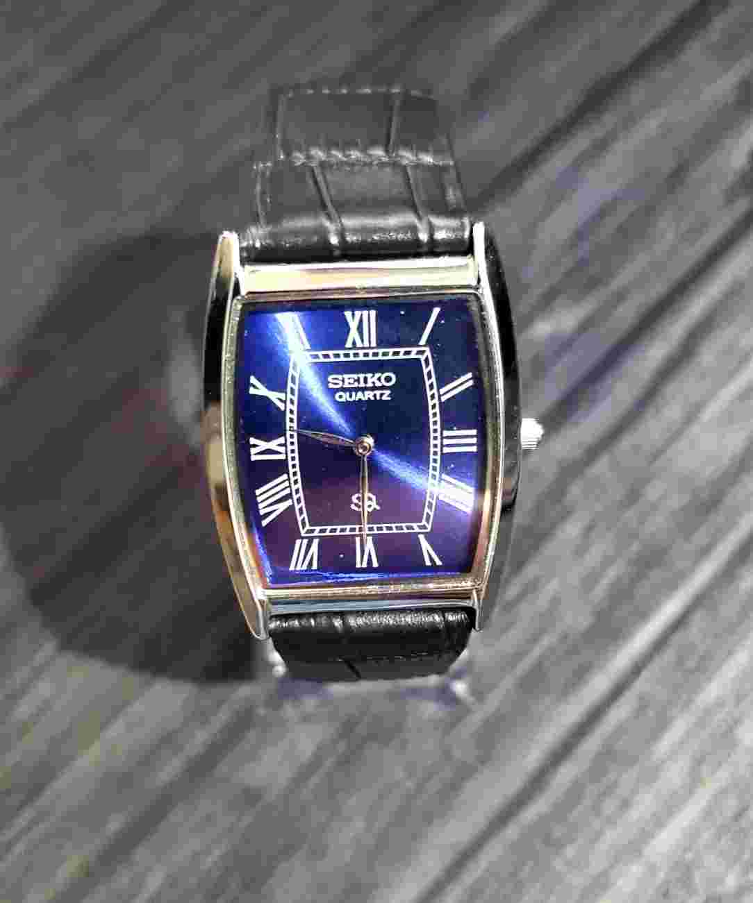 RARE Mens Tank Barrel Blue Satin Roman Dial Black Leather Watch New Mvt & Batt*