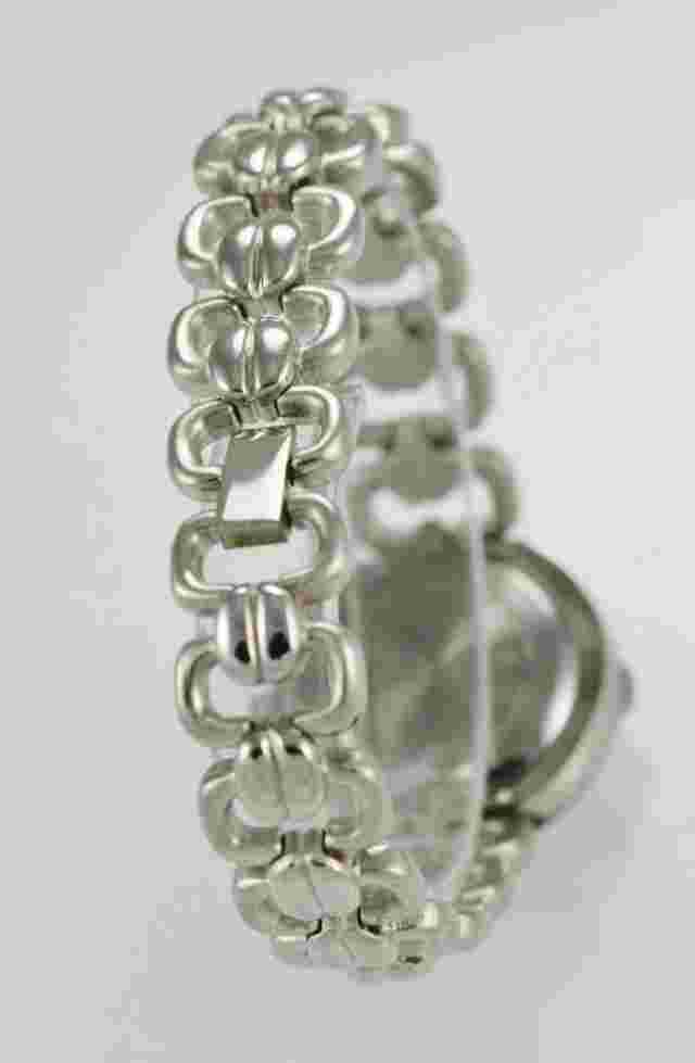 Sag Harbor Watch Womens White Stainless Steel Silver Battery Water Resist Quartz