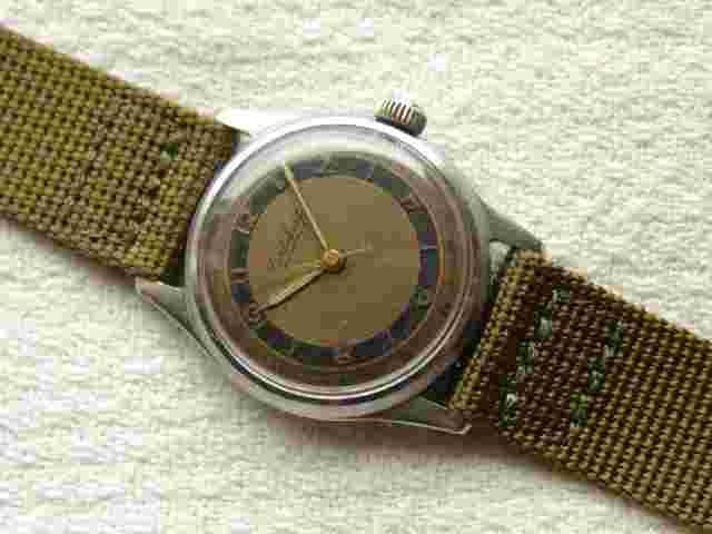 RARE MEN'S WWII ERA CORTEBERT MILITARY WRISTWATCH good condition pre-1945
