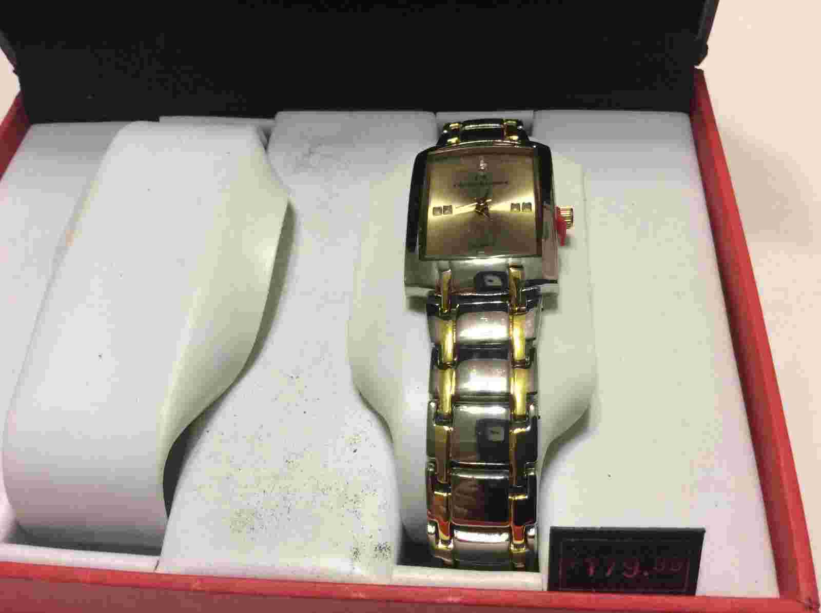 New old stock Charles Raymond womens or unisex watch, new battery - L1131