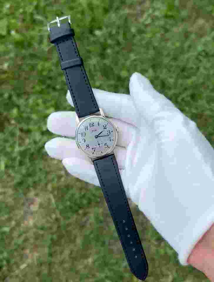 Vintage Watch ZIM Beautiful Soviet Made USSR Retro Mechanical Wristwatch 1970s