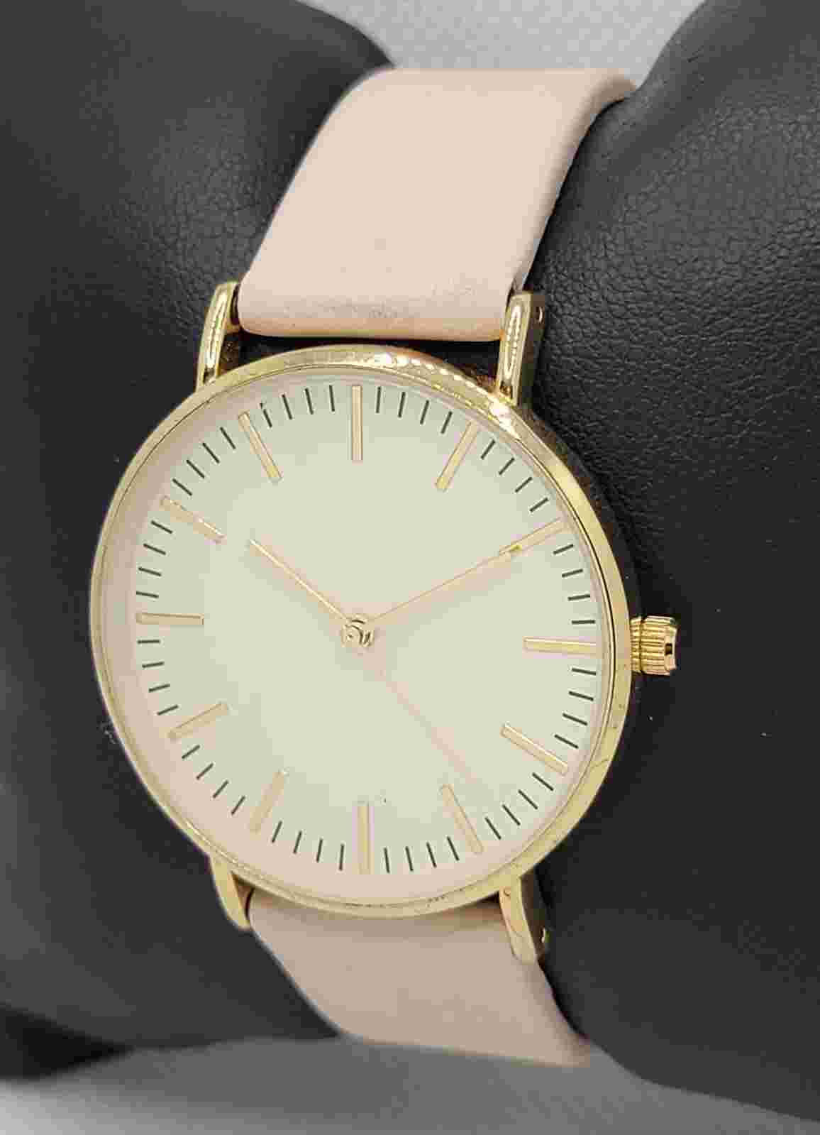 Ladies H&M Minimalistic Round Gold Tone Blush Faux Leather Analog Watch H7