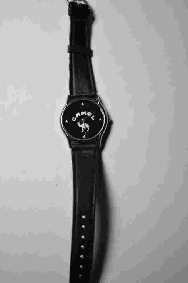 Men's Rare Vintage CAMEL Watch w/Black Leather Strap Needs Battery