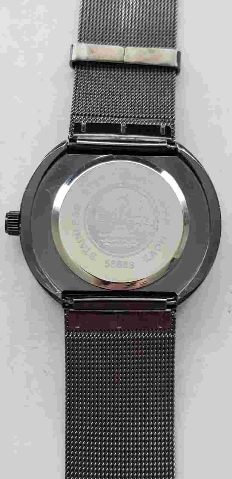 Paidu Men's Watch. Gray Mesh Band. Working. New Battery