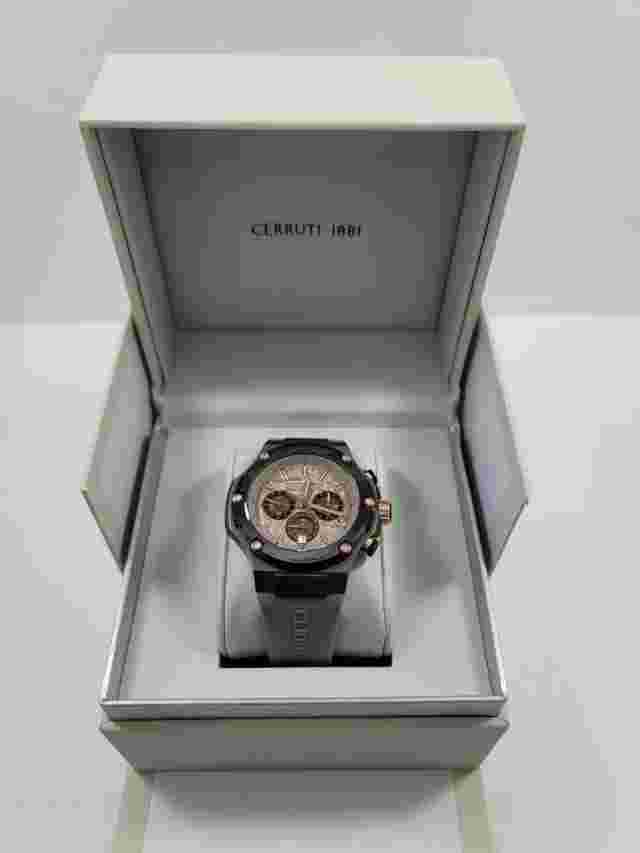 Cerruti 1881 Lucardo Chronograph Quartz Rubber Strap Men's Watch CIWGQ2224304