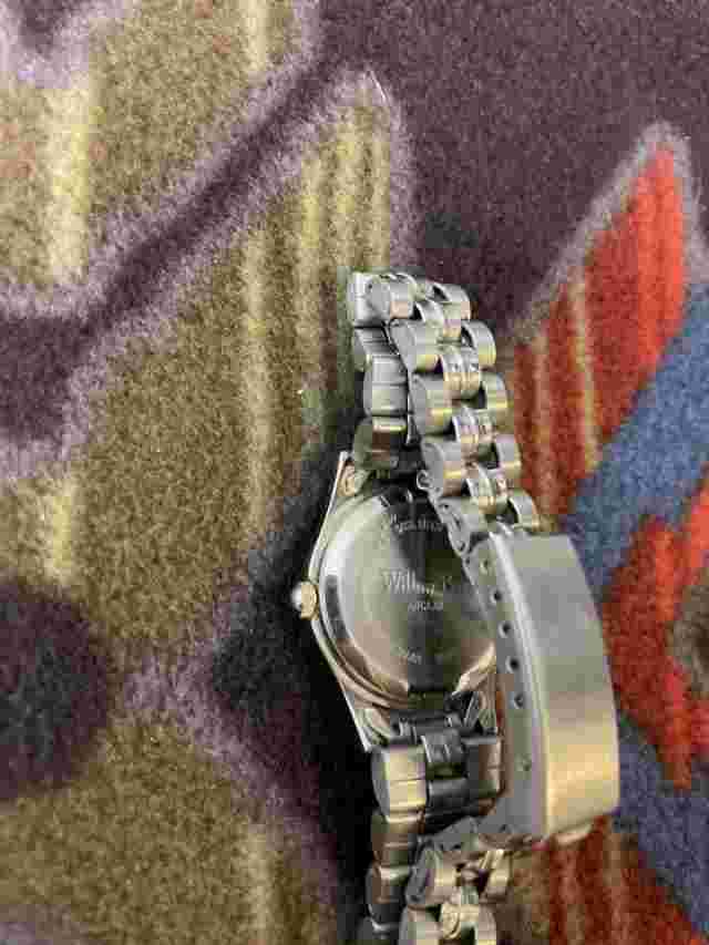 Women’s Blue willow bay watch