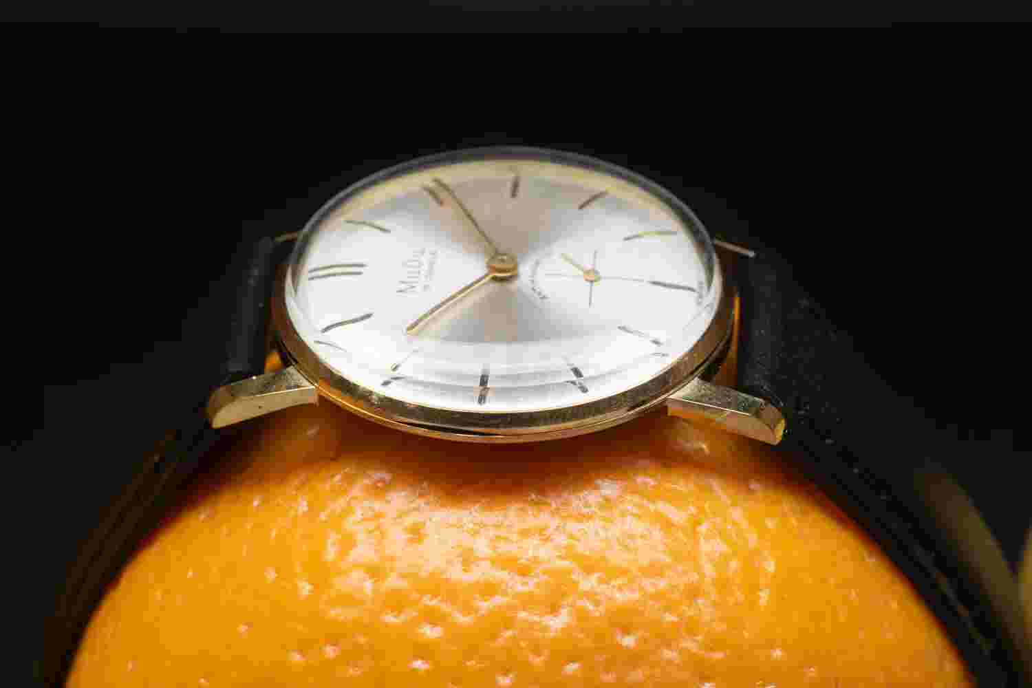 Vintage 1970s MUDU hand-winding watch, 17 jewels, cal. AS 152, serviced