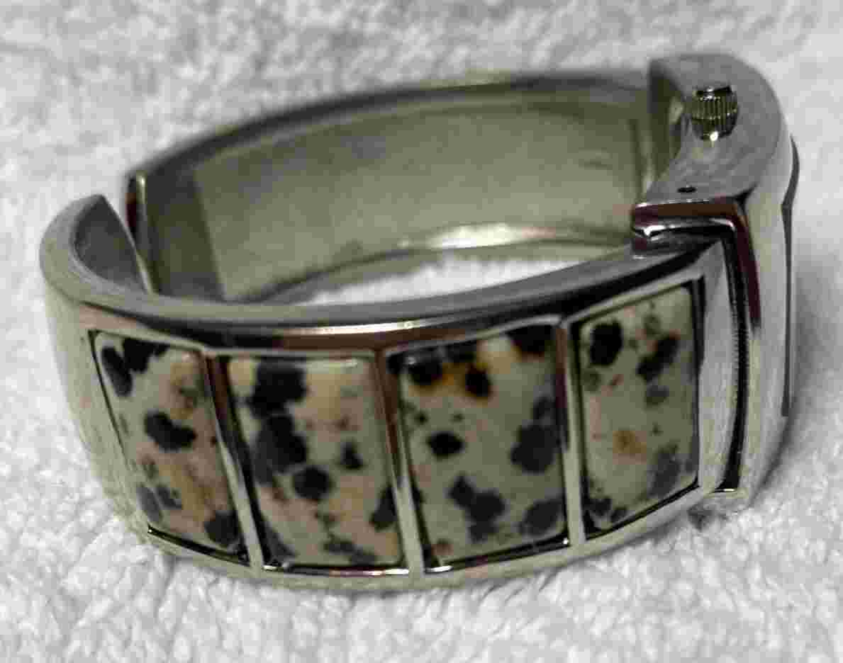 Womens Ladies Watch NARMI Spring Cuff. New Battery Runs