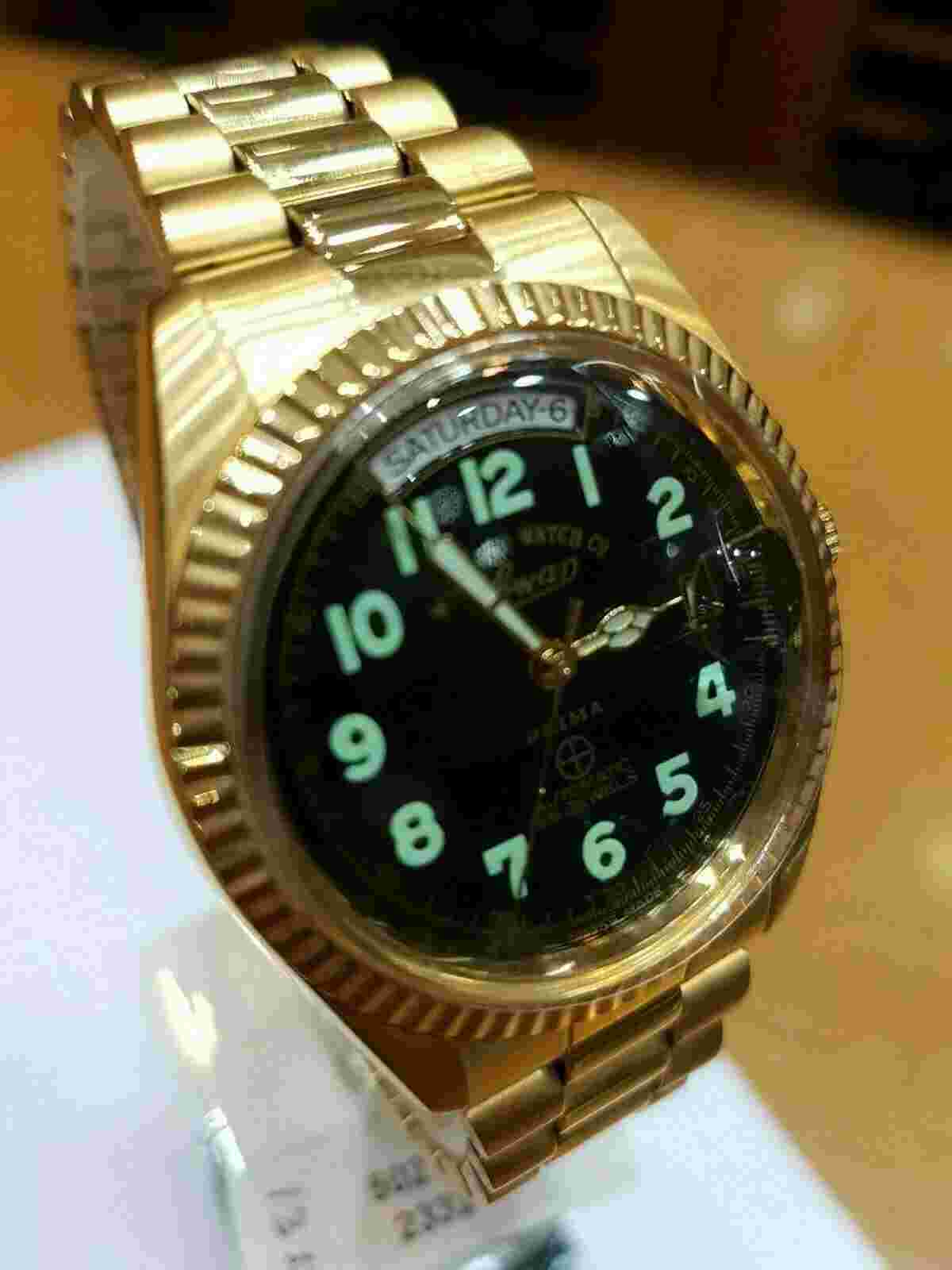 West End 5027.35.2332Y Oyster Automatic Acrylic Crystal Swiss Unisex Rare Watch