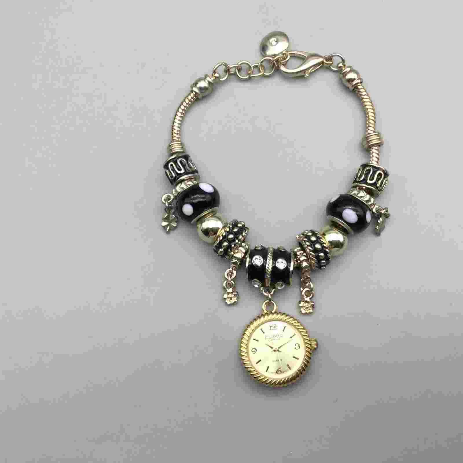 Figaro Couture Watch Women 22mm Gold Tone Charm Bracelet Band New Battery 7.25"