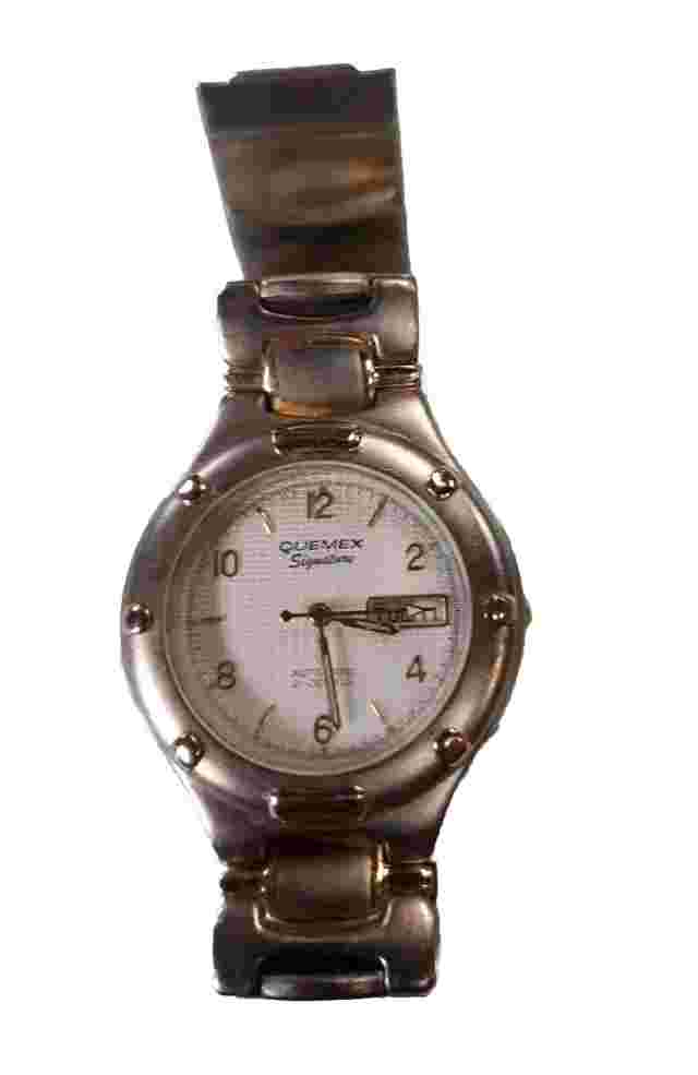 Quemex Quartz gold & silver tone Men's dress watch New Battery