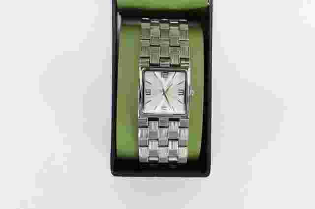 FMD JAPAN MOVEMENT Watch Crystal Quartz NIB