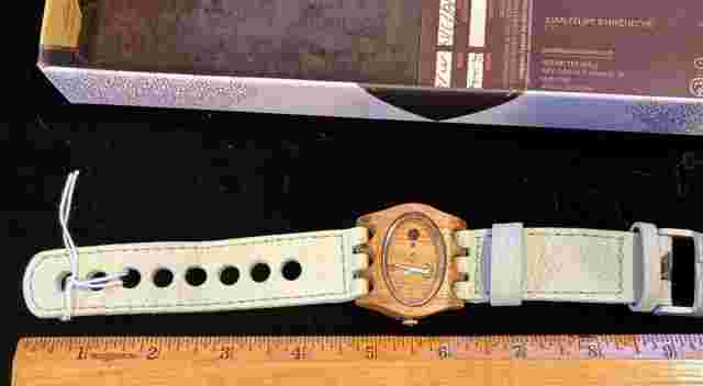 NEW ~ MISTURA TIMEPIECE ~ Hand Carved Wood - Artisan Leather Band ~ Quartz
