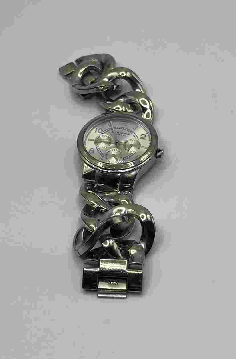 Akribos Womens Ultimate MultiFunction Silver Twist Chain Chrono Bracelet Watch
