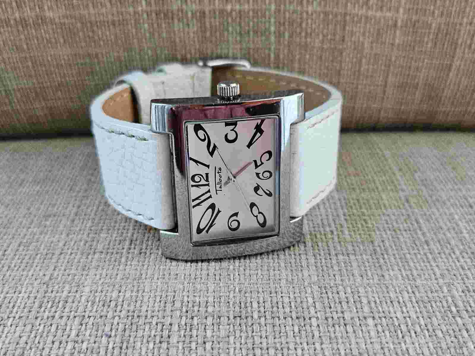 Talbots Women Wristwatch White Leather Strap Quartz Analog Wrist Watch