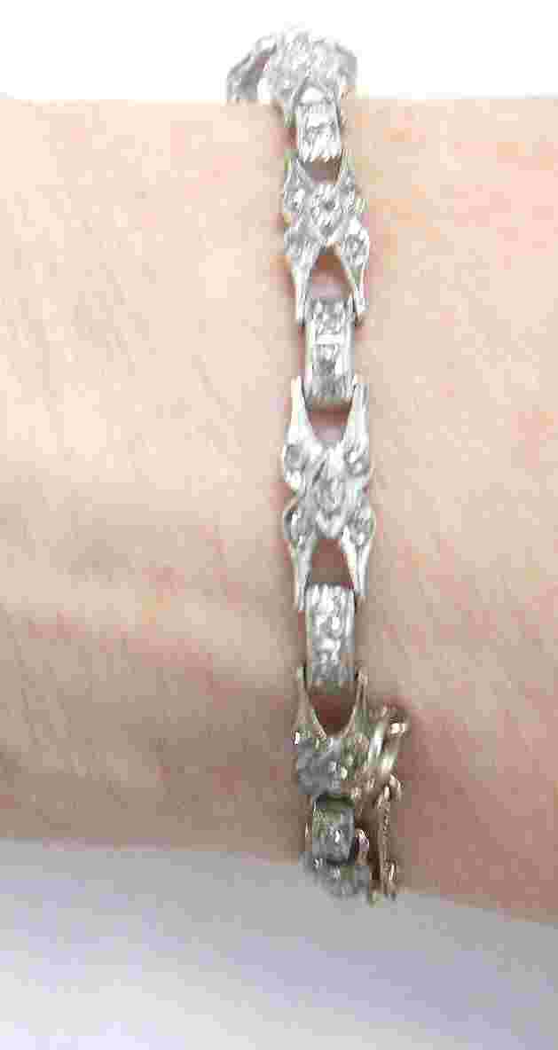 Platinum And Diamond Set Case & Band, Vintage Helbros 17J Woman's Wrist Watch
