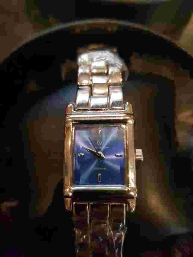 Claude Valentini Debonair Ladies Watch Model CL220L Silver Tone New In Box