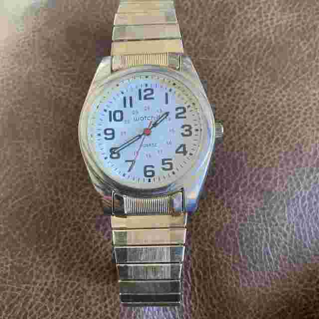 Watch It Easy Read Gold Tone Large Face Men’s Stretch Band Watch, untested- M