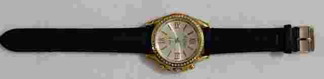 Ashley Princess Gold Tone - Crystal Accent - Faux Leather band - NEW Battery