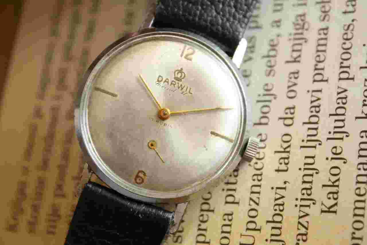 DARWIL SPECIAL FLAT VINTAGE-SWISS MADE