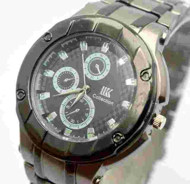 MEN'S IIK COLLECTION BRANDED LARGE BLACK DIAL QUARTZ WATCH