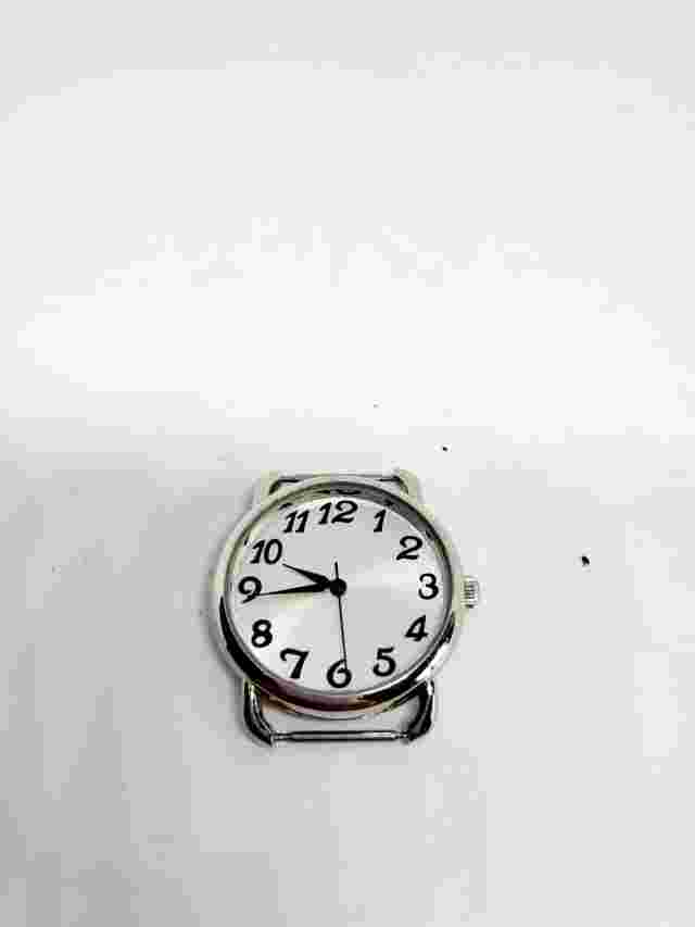 FMD Watch Women’s Silver Tone Round Dial Working New Battery fmdws154