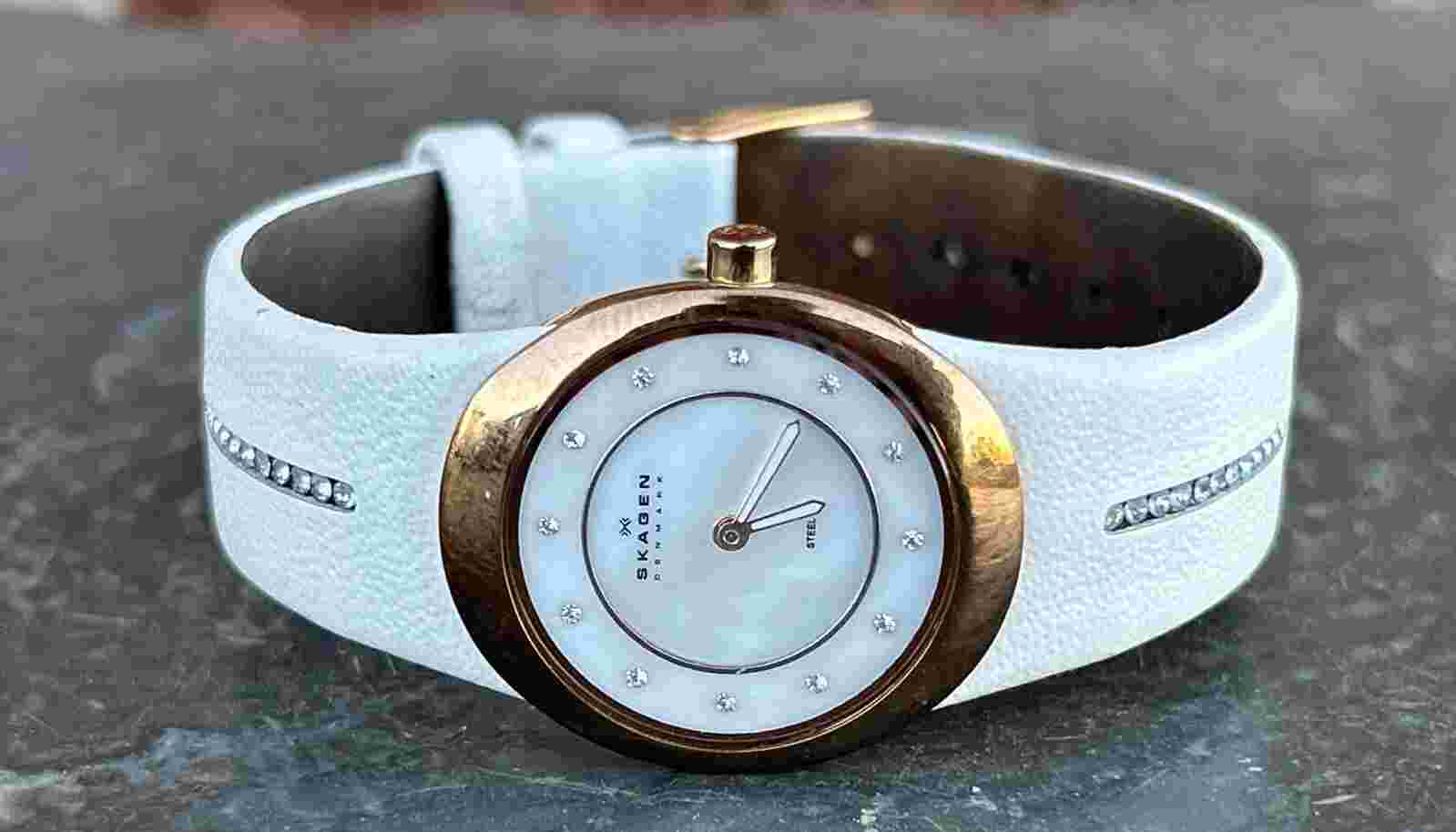 Skagen Denmark Women's Watch 564XSRLW Slim Watch Works New Battery Nice Cond