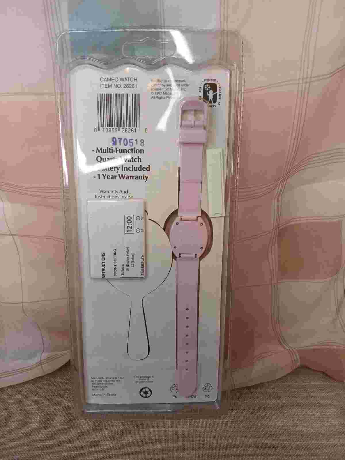 Vintage Barbie Digital Cameo Wrist Watch 1997 NRFP NOS Flip Cover
