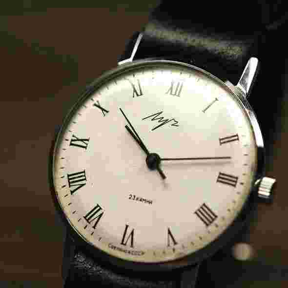 Gorgeous Rare Luch Watch Wrist Men's Mechanical USSR Soviet Style Perfect Gift