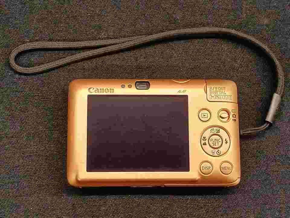 Canon Ixy Digital 210 Is Camera