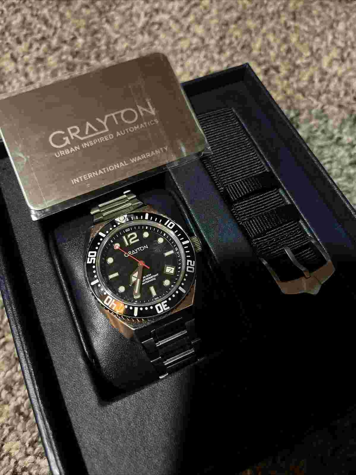 Grayton Diver Automatic Watch - Black Dial - New In Box With Stainless And Strap