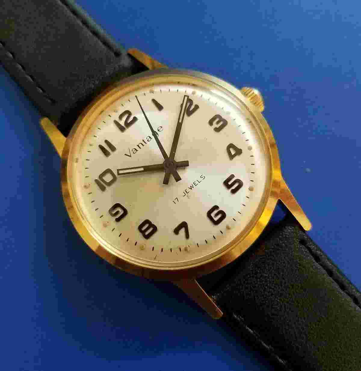 Vintage 1970s Mans VANTAGE  *BY HAMILTON* Manual Winding FULLY SERVICED