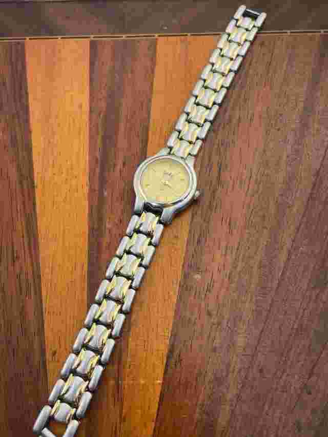 Giovani Beverly Hills Women’s Watch Gold/Silver Quartz Watch 24mm - New Battery