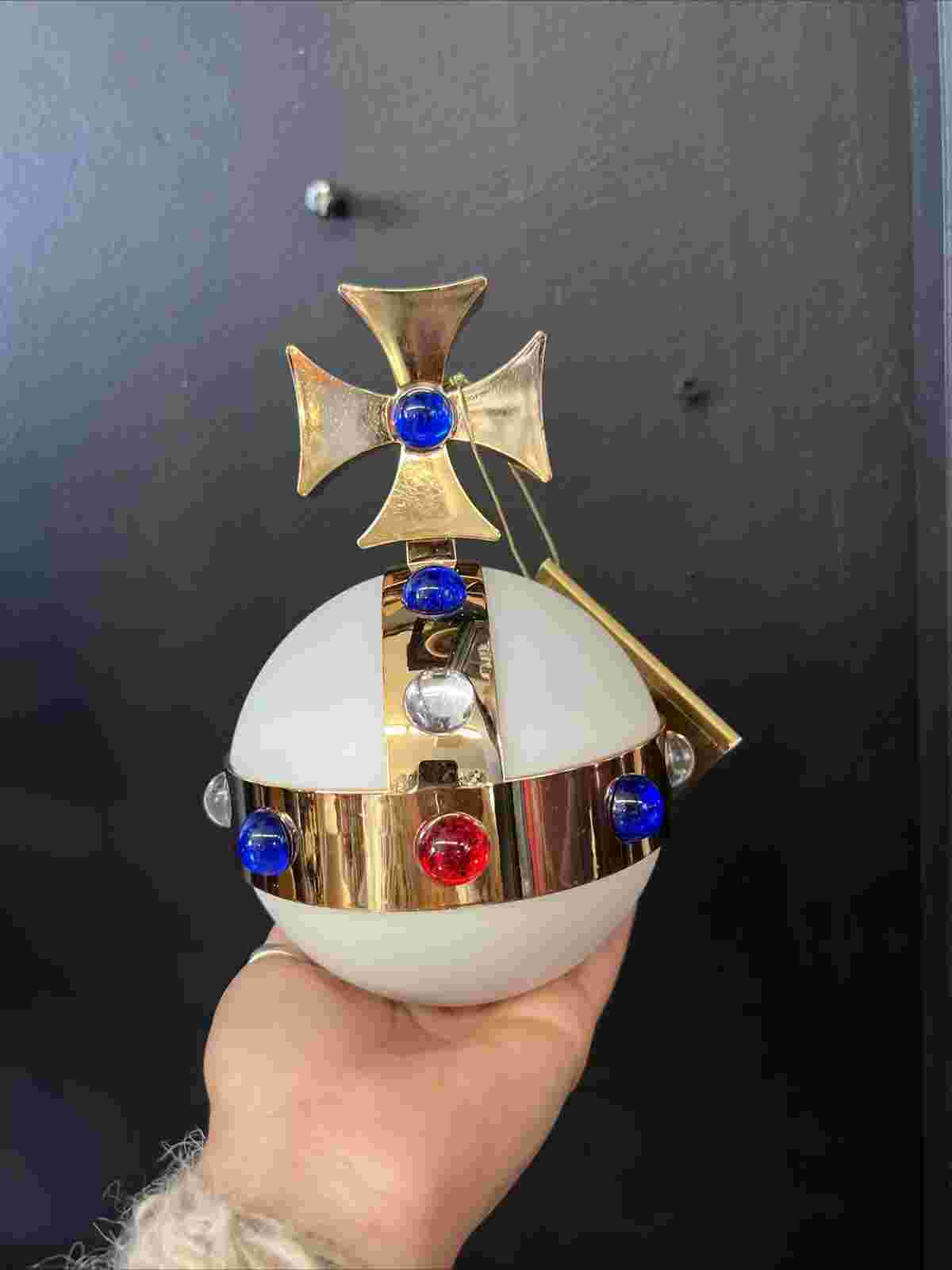VIVIENNE WESTWOOD  1993  VINTAGE X SWATCH ORB DESIGN WATCH RARE A MUST HAVE SEE