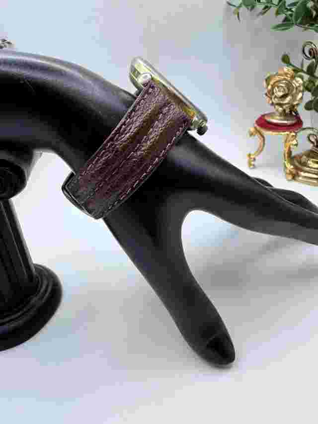 EASTMAN HONG KONG AUTOMATIC WRISTWATCH