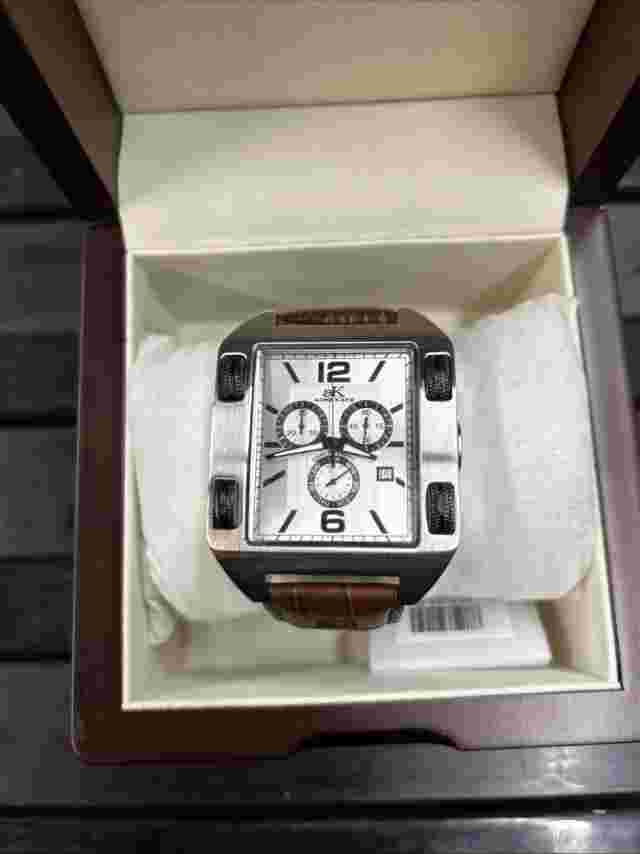 Adee Kaye Men’s Ak6268-M-SVR Swiss ISA Chronograph