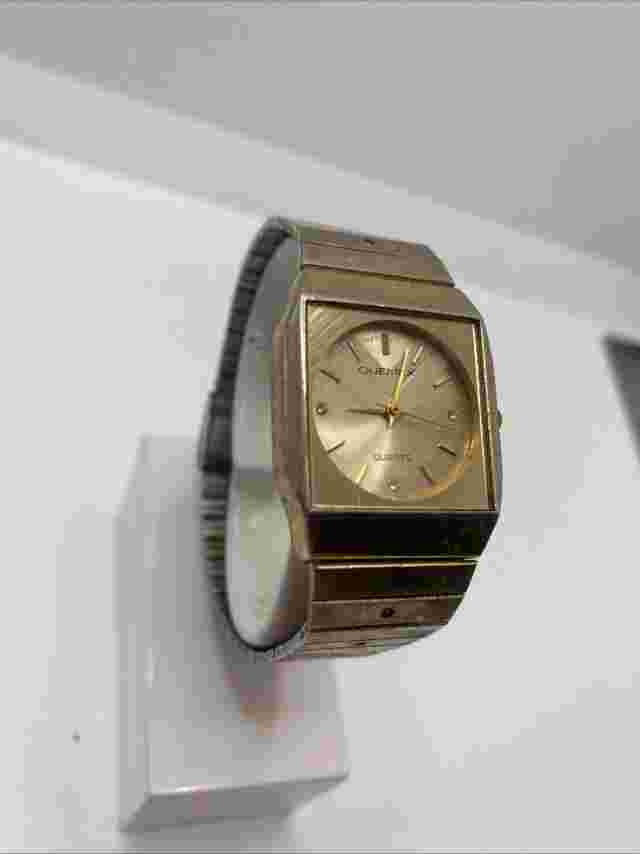 Vintage Quemex Ladies Gold Tone Quartz Watch New Battery!