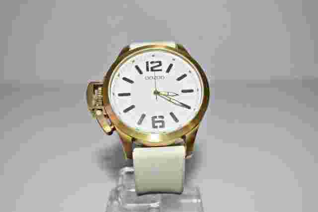 Oozoo Authentic Steel Lefty White Rubber SS Oversized 46mm $270 Watch