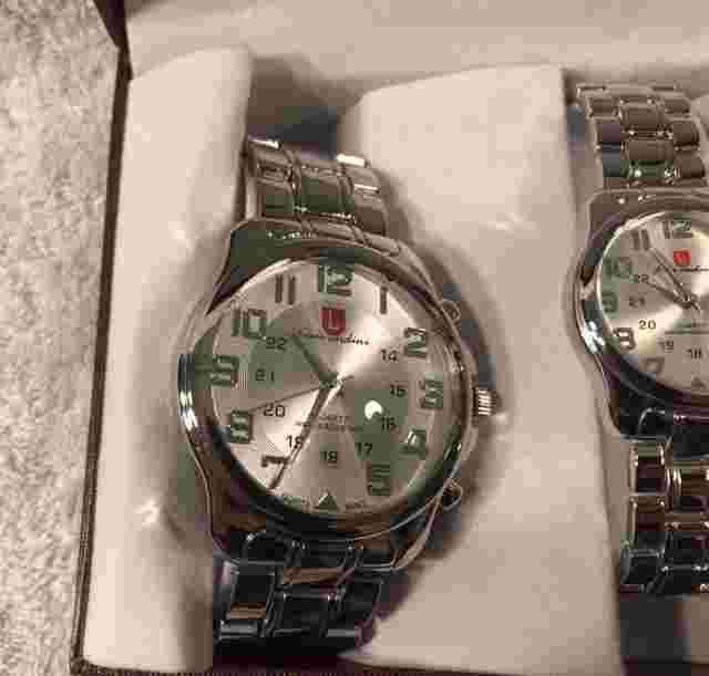 $249.99 Luis Cardini His & Her Metal Link Stylish Set of Watches NIB 80% OFF #19