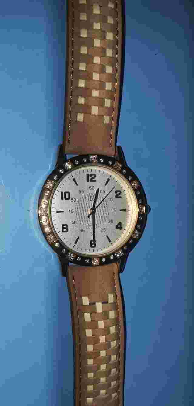 CAMROSE & KROSS: JBK COLLECTION Gold Tone SEIKO Quartz Watch T1737064 - Kennedy