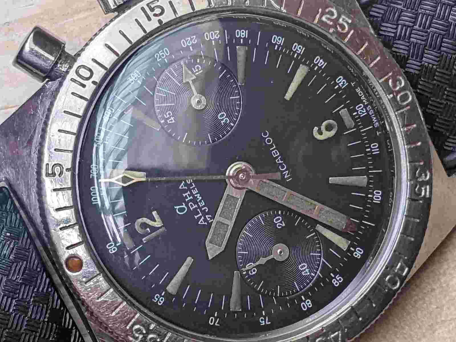 Vintage 1960's Alpha 15 ATM All SS Divers Chronograph w/Patina,Valjoux 92 Mvmt