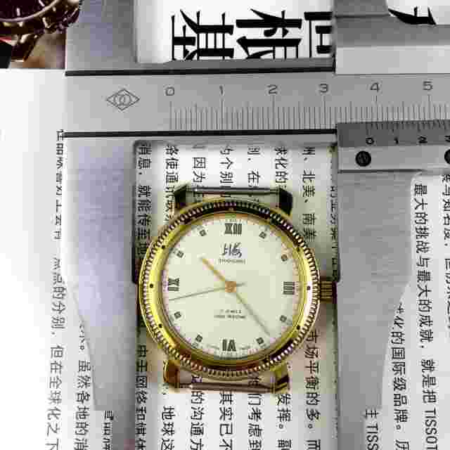 38mm Shanghai Factory Made Manual Mechanical Watch Golden Case  Shock-Resistant